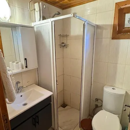 Guest house Turkuaz Cirali